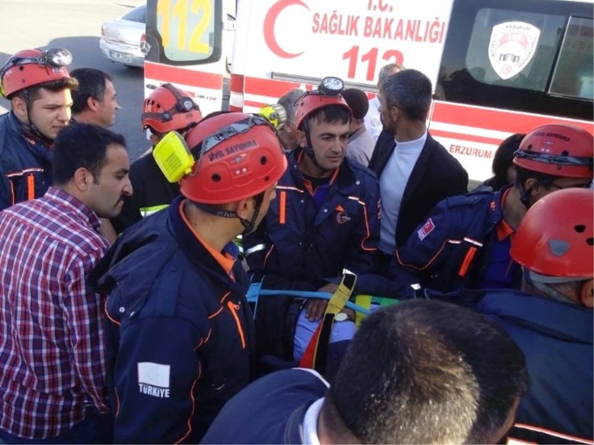 Erzurum\'da Trafik Kazası: 4 Yaralı