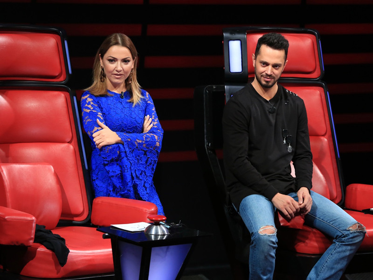 Hadise Tam O Anda Gökhan\'ı Uyardı!