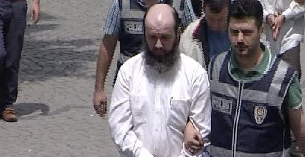 IŞİD, 16 Kişiyi Köprüden Attı