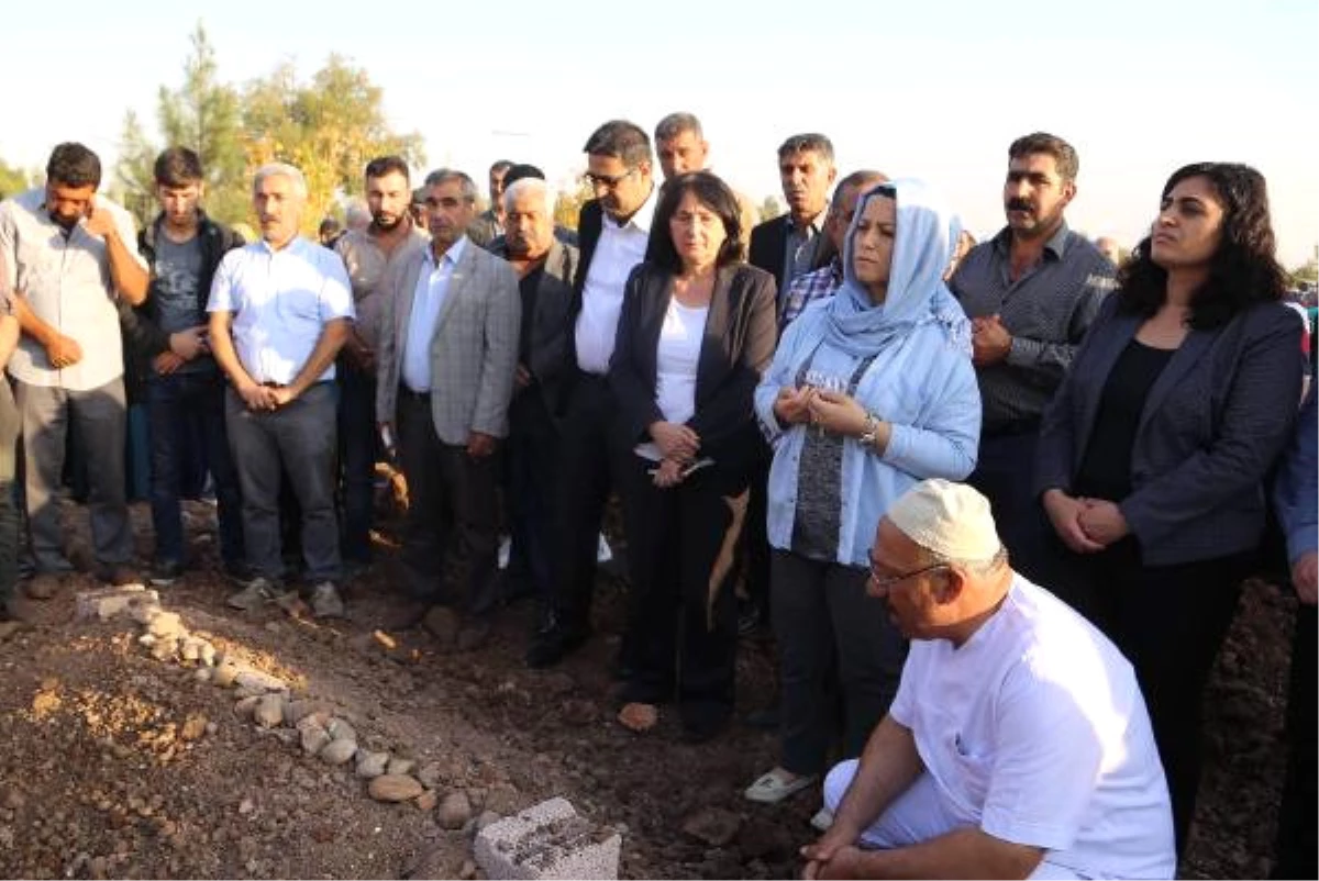 PKK\'lı Cenazesine Katılan Hdp\'li Baluken ve Aydoğan\'a Soruşturma
