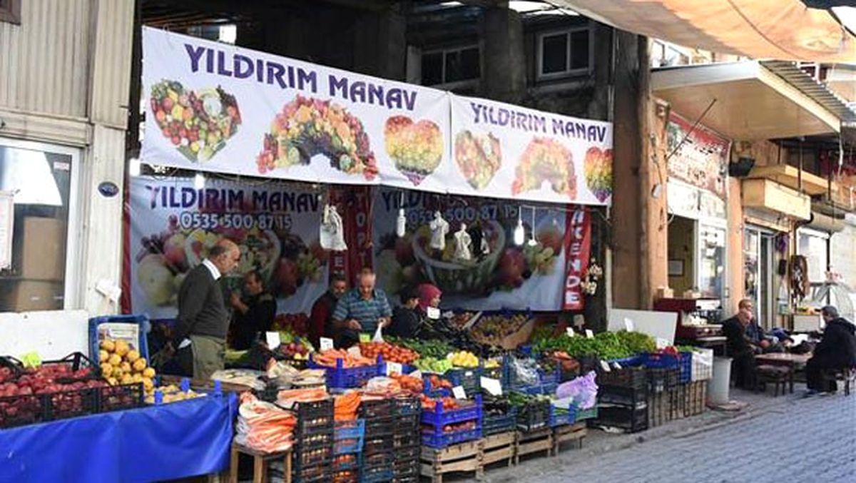 Tarihi Hamam Manav Oldu