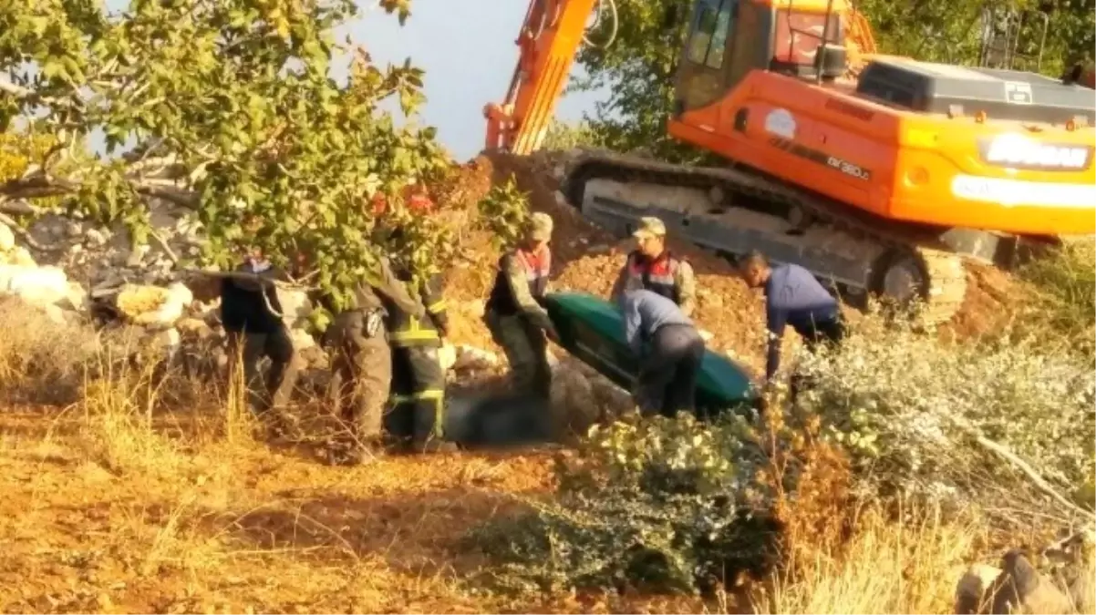 5 Gündür Kayıp Bekçinin Cesedi 8 Saatlik Çalışma Sonucu Bulundu