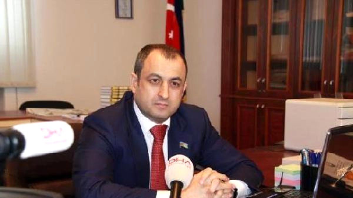 Azerbaycan Milletvekili Aliyev, Ringe Çıkıyor