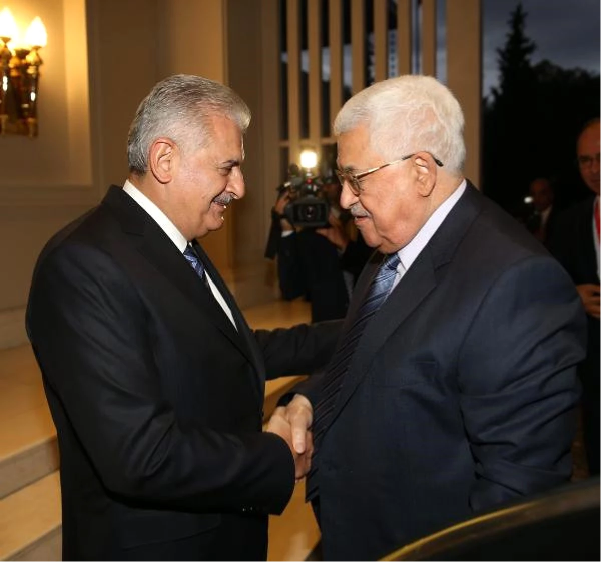 Başbakan Yıldırım, Filistin Devlet Başkanı Abbas\'la Görüştü