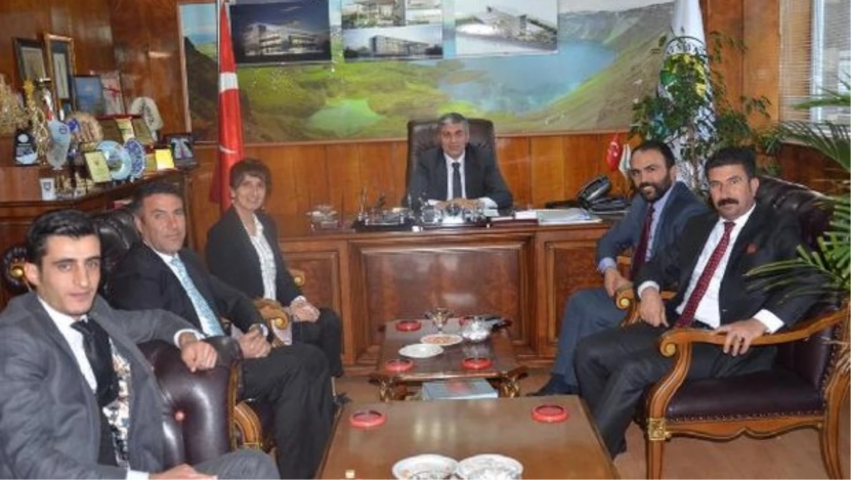 Bitlis Barosu Başkanı Özgül\'den, Başkan Aksoy\'a Ziyaret
