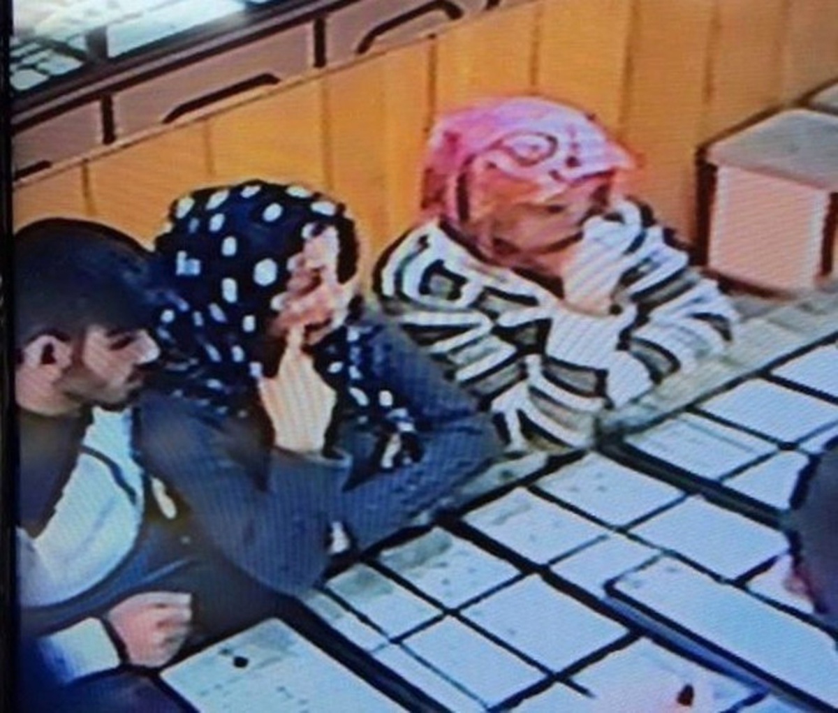 Bolu\'da Kuyumcuyu Soyan Hırsızlar Sakarya\'da Yakalandı