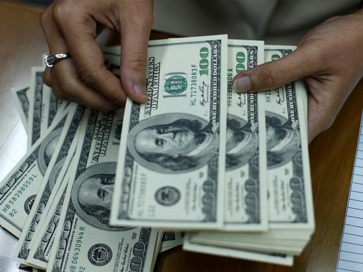 Dolar/tl Haftaya Düşüşle Başladı