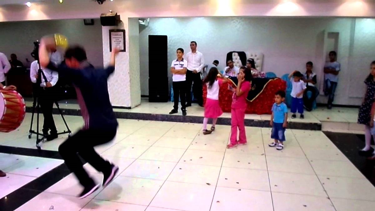 Düğündeki Kavganın Nedeni Halay Başı Çekme (2)