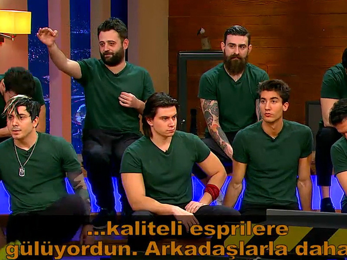 Erdi Kızların Yaptığı Espriye Tepki Verdi