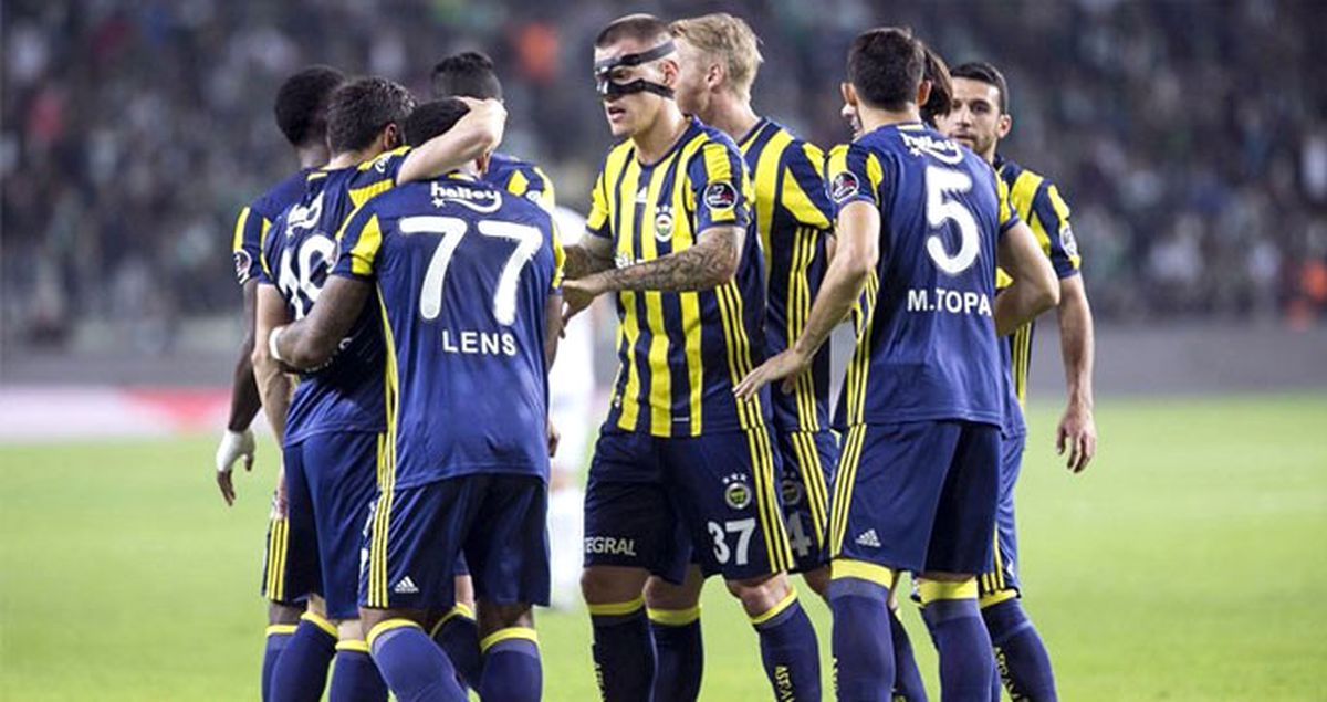 Fenerbahçe Deplasmanda Atiker Konyaspor'u 1-0 Mağlup Etti