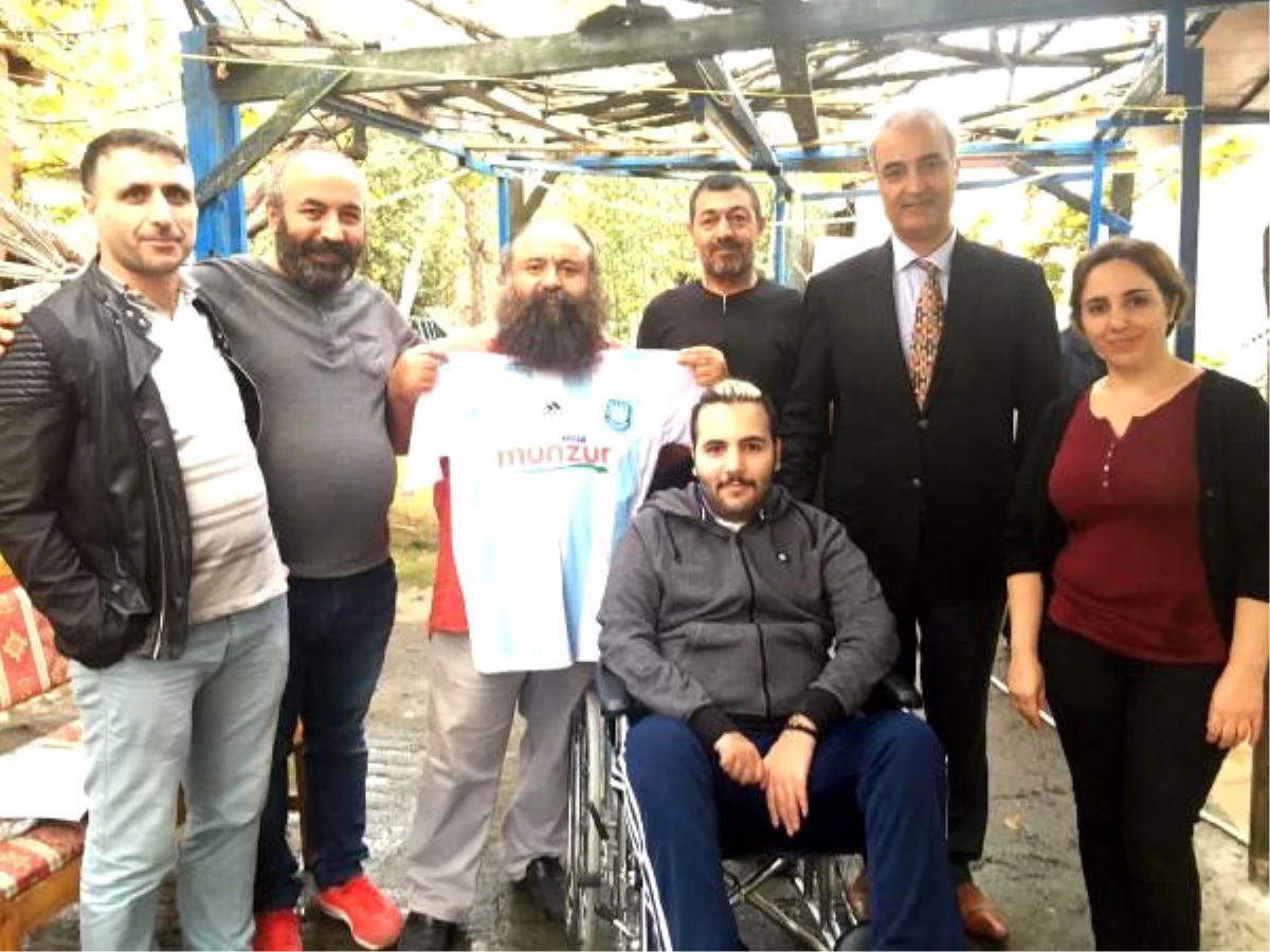 Maganda Kurbanı Gence, Galatasaray-Dersimspor Maçı İçin Davet