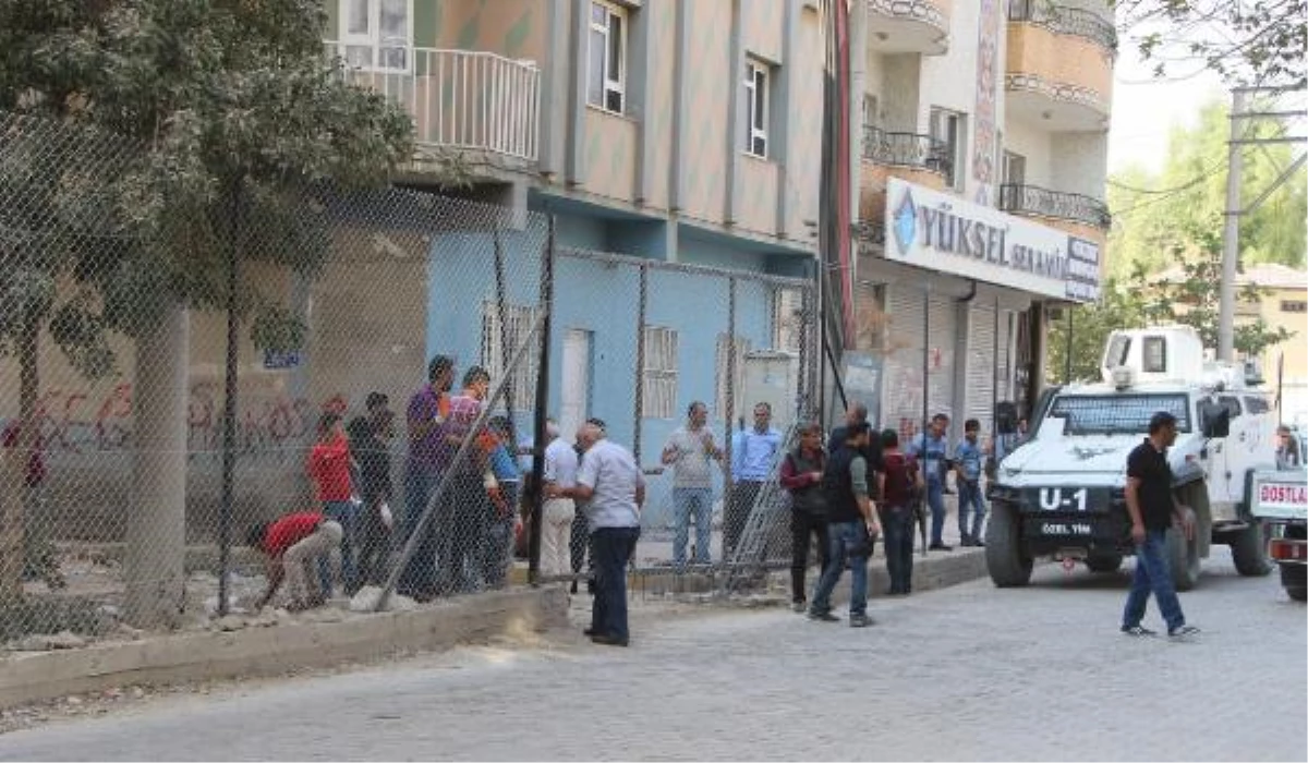 Yasaklı Bölgelere Çekilen Tel Örgülerin Bir Kısmı Kaldırıldı