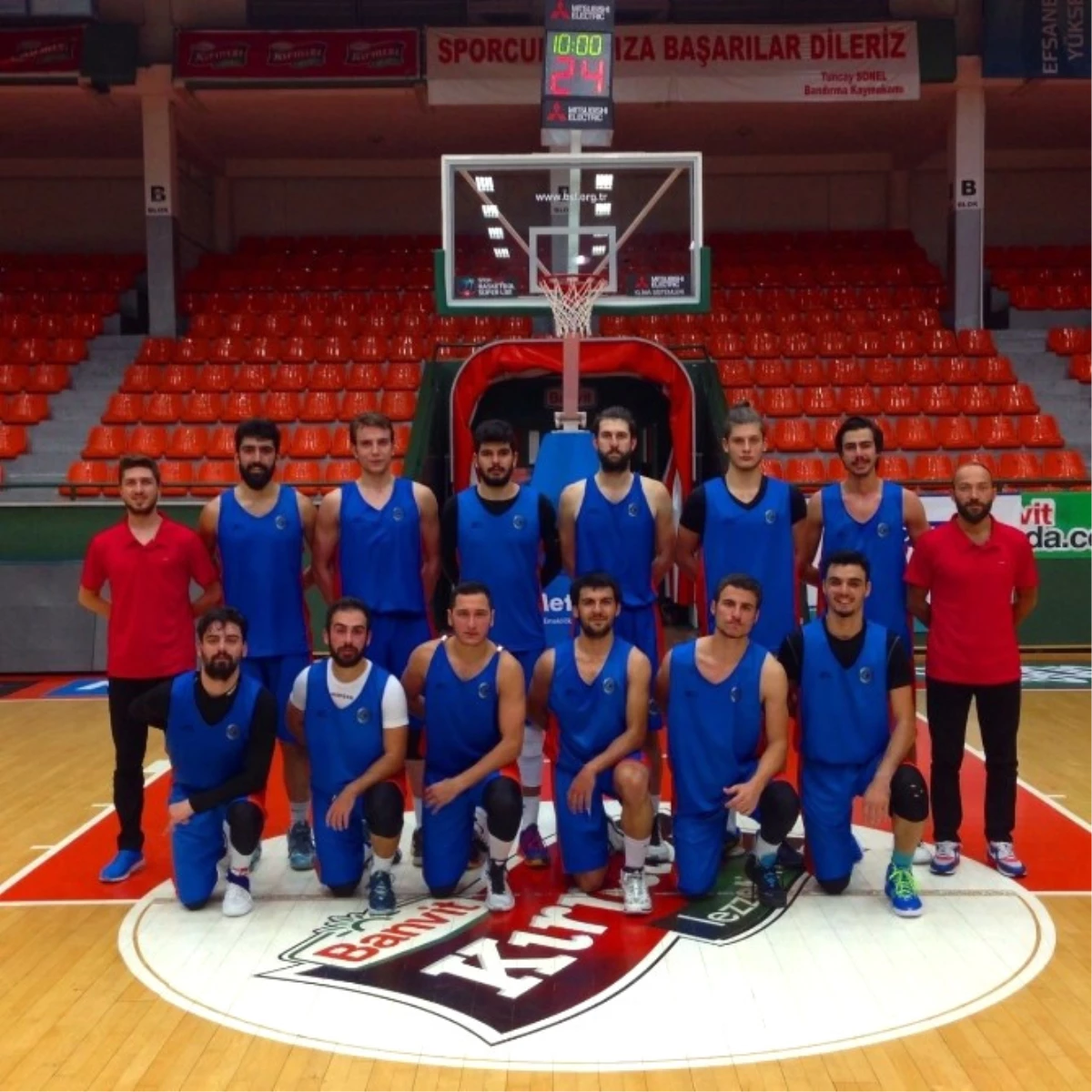 Umurbey Belediyesi Basketbol Takımı Hazırlık Maçında Galip