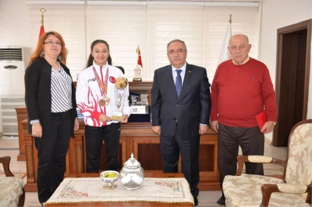 Vali Ahmet Hamdi Nayir: Sporda Başarı Sürdürülebilir Olmalı