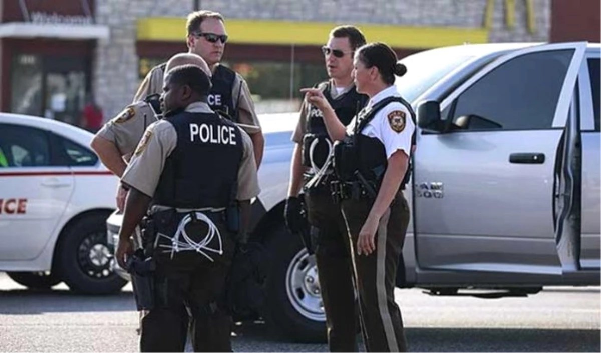 ABD\'de Polis İki Şüpheliyi Vurdu