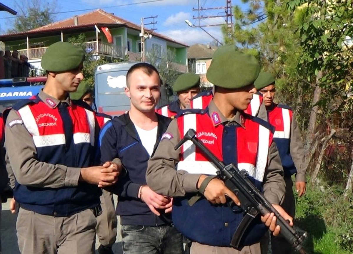 Ağabeyini Vurarak Öldüren Zanlı Yaşananları Anlattı