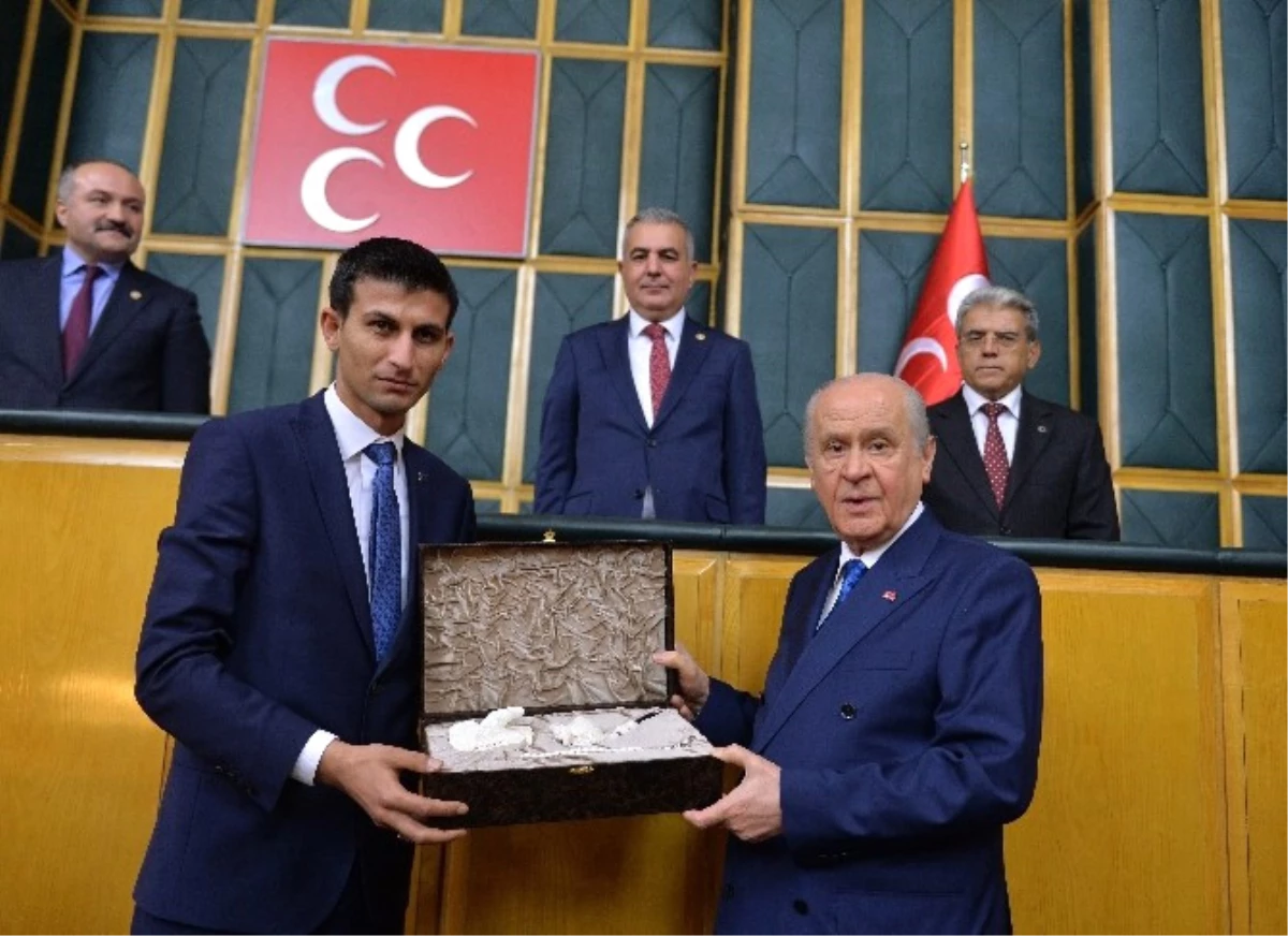 Bahçeli: "Türkiye, Musul Operasyonun Her Aşamasında Rol Almalı, Aktif ve Zorlayıcı Olmalıdır"