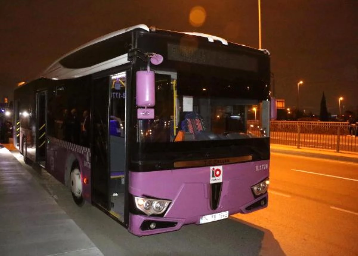 Okmeydanı\'nda Belediye Otobüsüne Molotofla Saldırdılar
