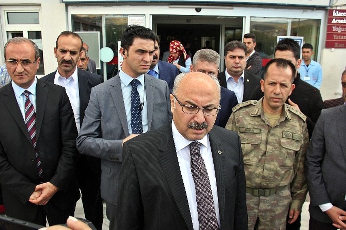 Bingöl Valisi, Yaralı Askerleri Ziyaret Etti