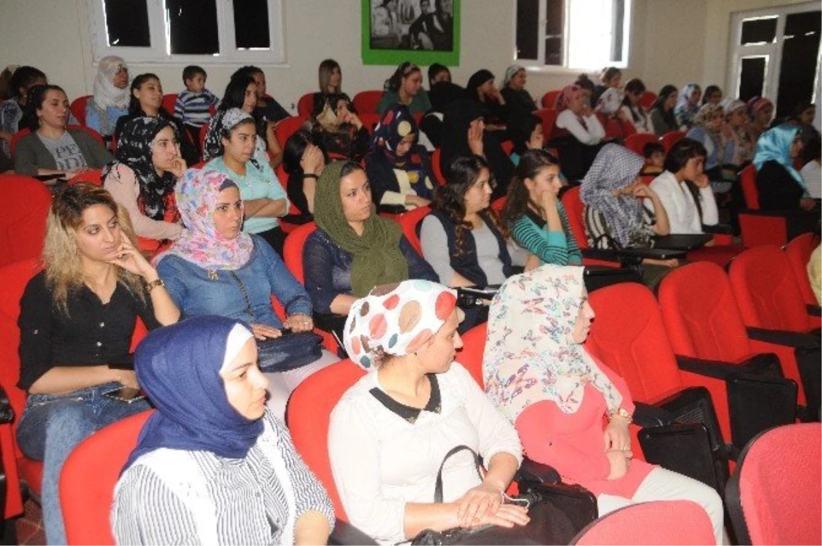 Cizre\'de Kadınlara Sağlık Semineri
