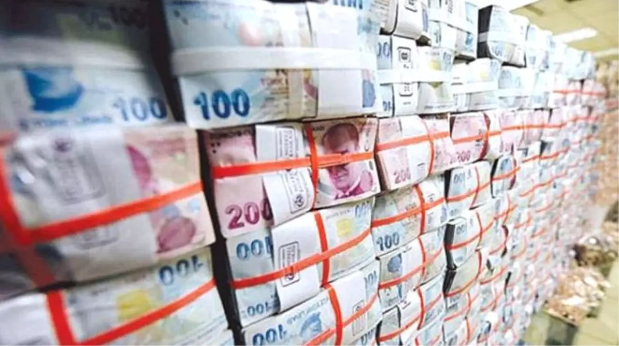 Hazine 2,6 Milyar Lira Borçlandı