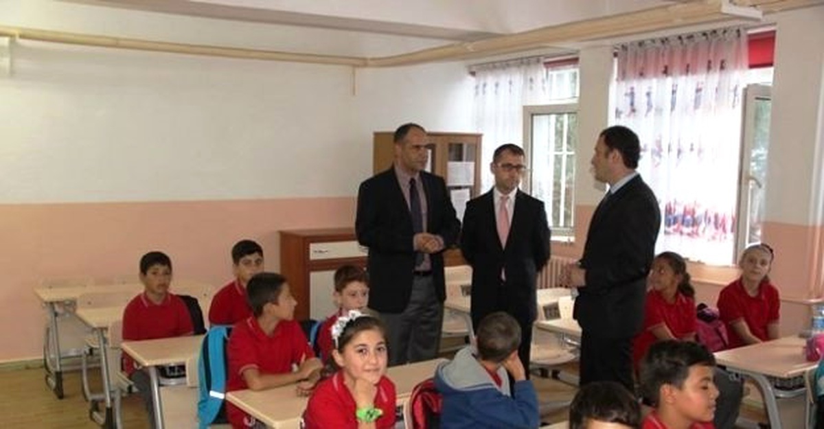 Milli Eğitim Müdürü Aşım\'dan Okul Ziyaretleri