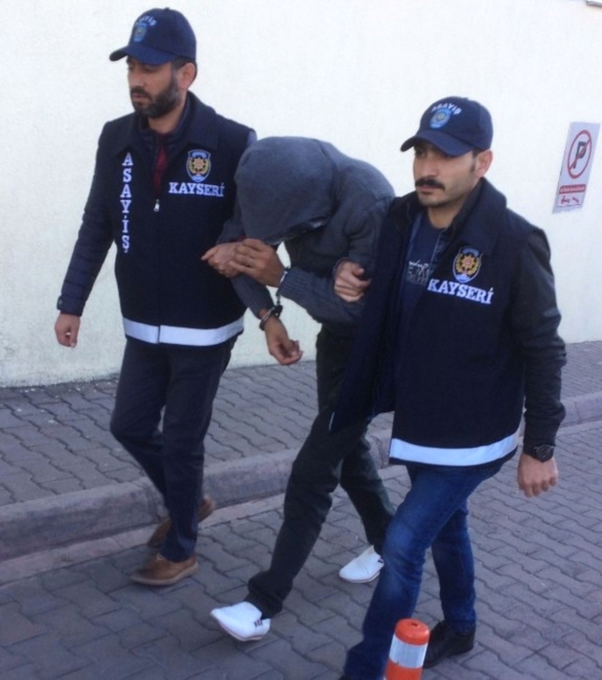 Telefon Dolandırıcılarının \'Fetö\' Oyunu Gözaltı ile Bitti