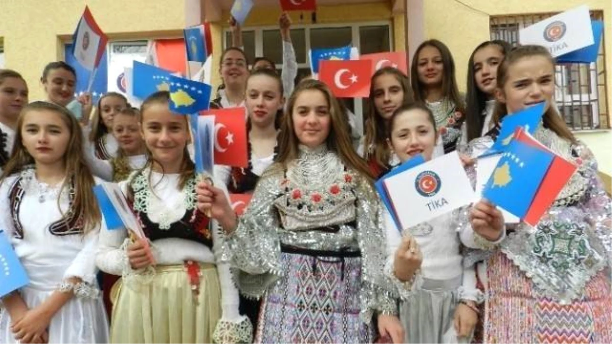 Tika\'dan Kosova\'da Eğitime Destek