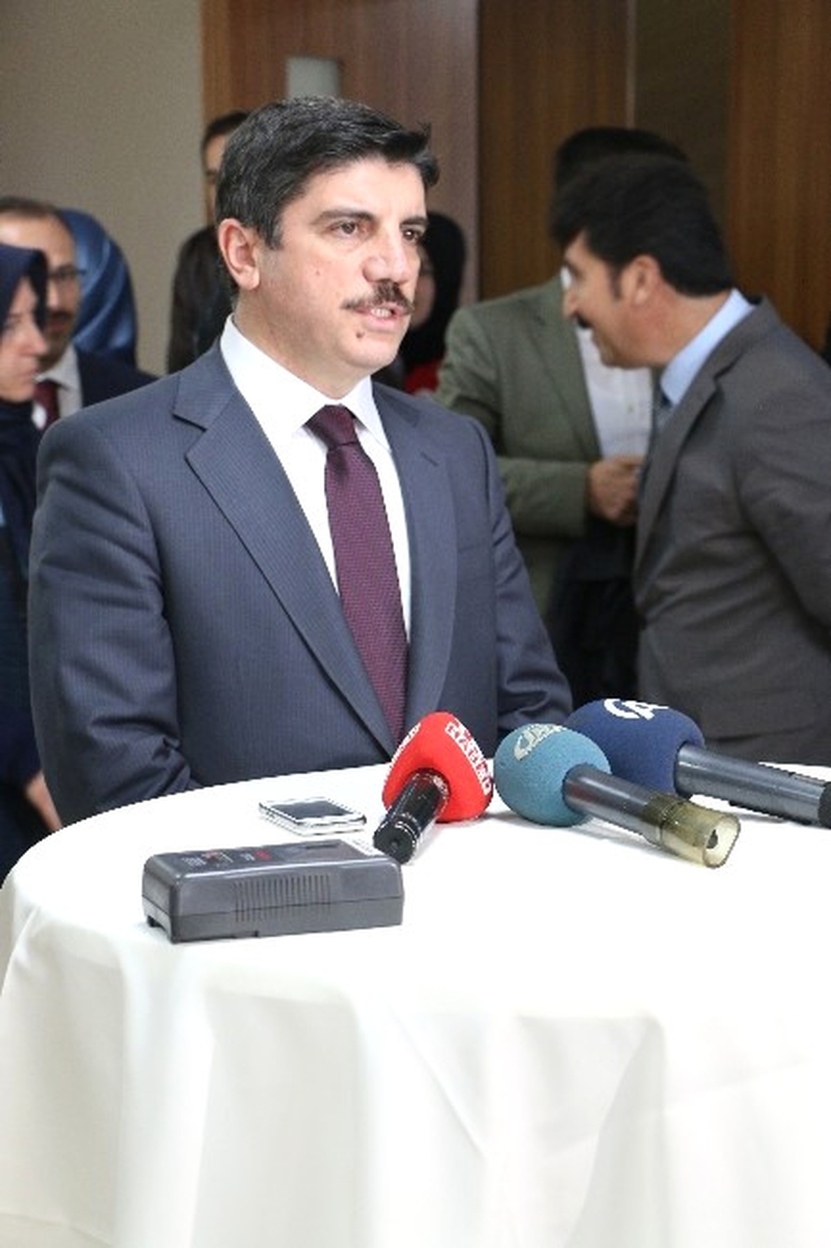 Ak Partili Aktay\'dan Kışanak\'ın Gözaltına Alınmasına İlişkin Açıklama