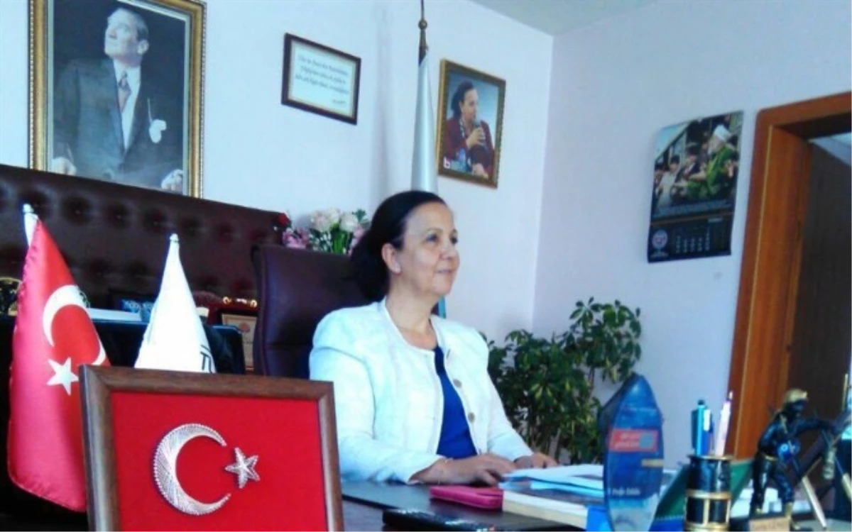 CHP\'li Belediye Başkanı Partisinden İstifa Etti