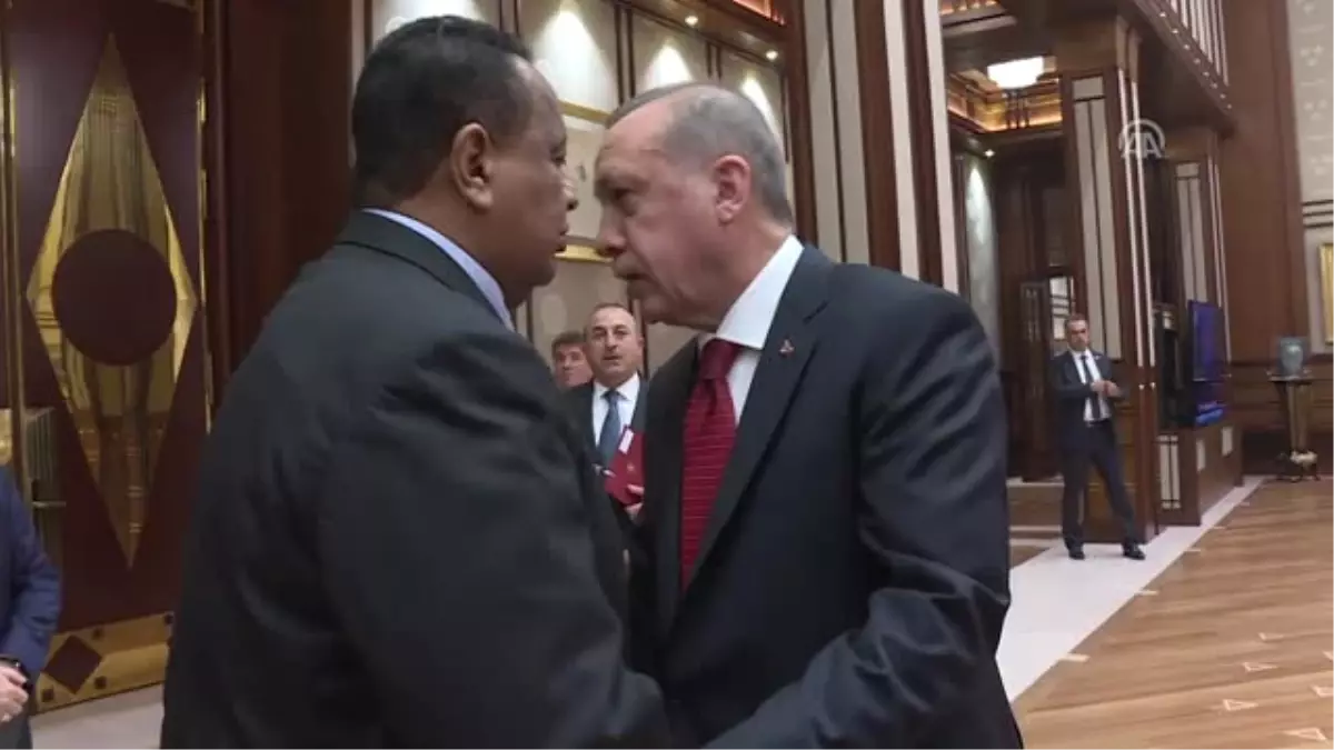 Cumhurbaşkanı Erdoğan, Sudan Dışişleri Bakanı Gandur\'u Kabul Etti