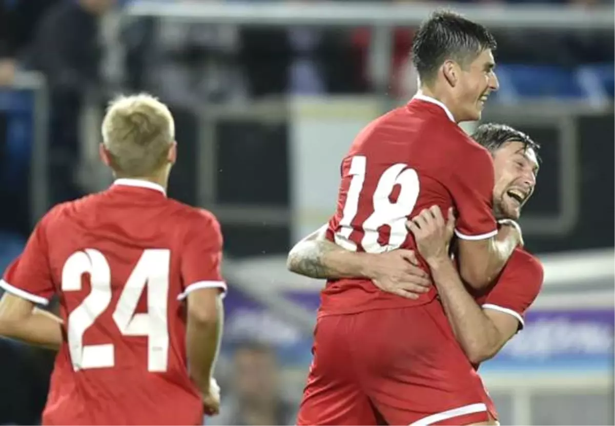 Dinamo Kiev, Kupada Zorya\'yı Eledi