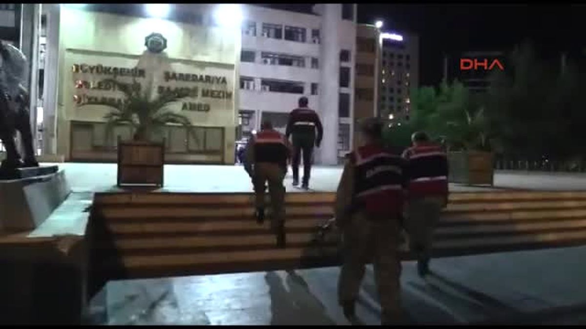 Diyarbakır - Jandarma Ekipleri de Belediye Binasında