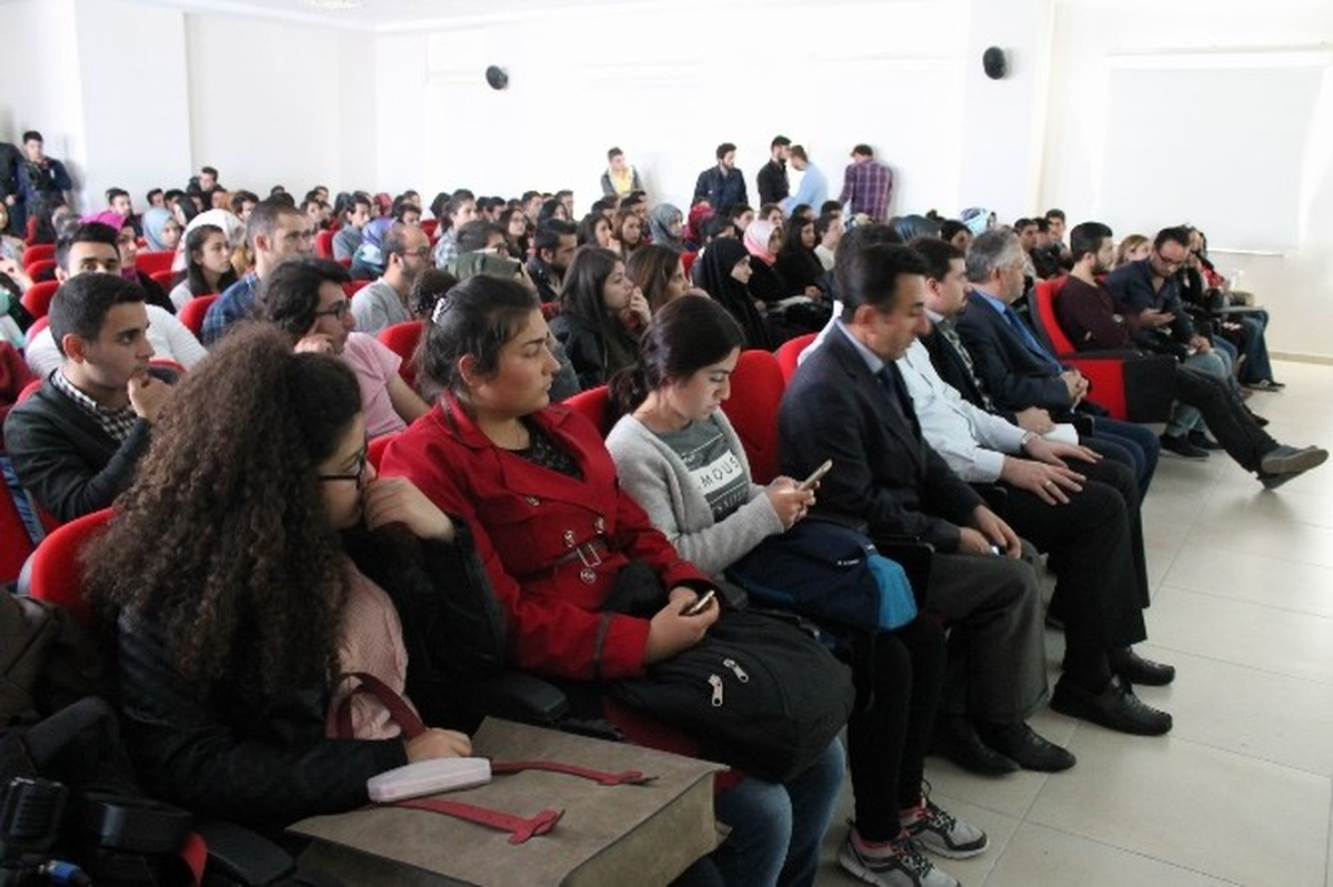 Erü\'de Çanakkale Şehitleri Konferansı