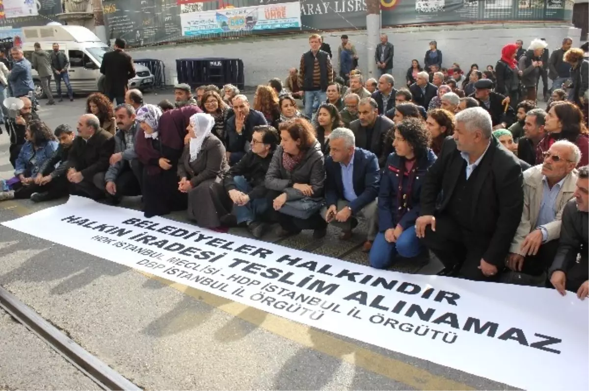 Hdp İstanbul İl Örgütü\'nden Gültan Kışanak\'ın Gözaltına Alınmasına Protesto