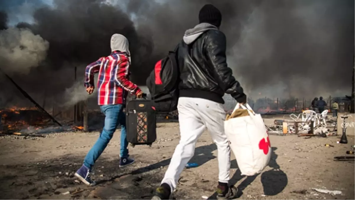 Jungle Sığınmacı Kampının Tahliyesi