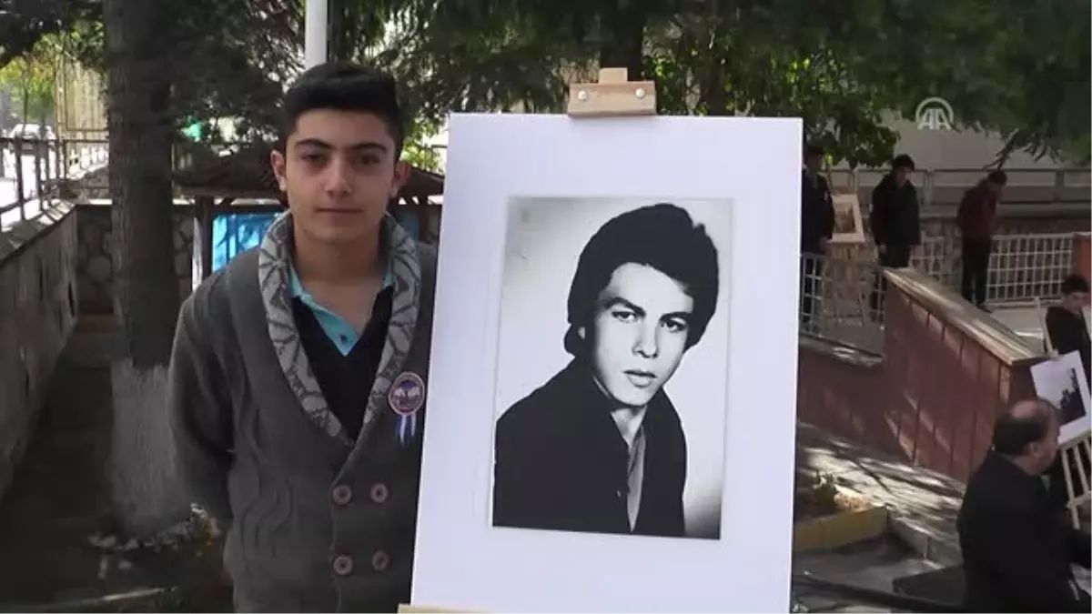 Lise Arkadaşları Demokrasi Şehidi Erol Olçok\'u Anlattı