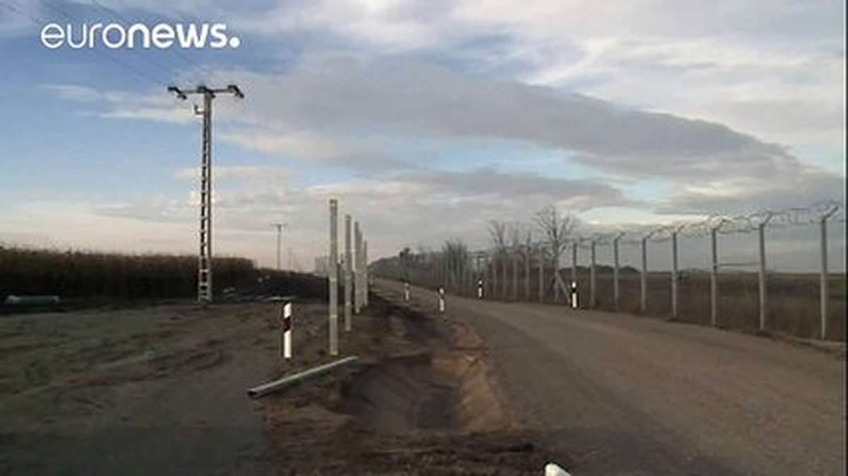 Macaristan\'dan Sınıra Yeni Mülteci Duvarı