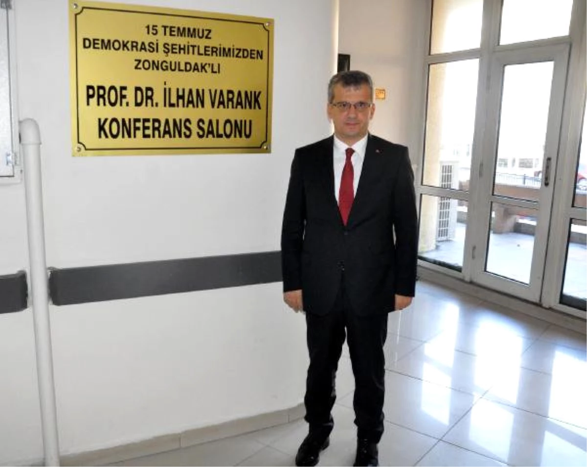 Profesör Varank\'ın Adı Zonguldak\'ta Hastane Salonuna Verildi