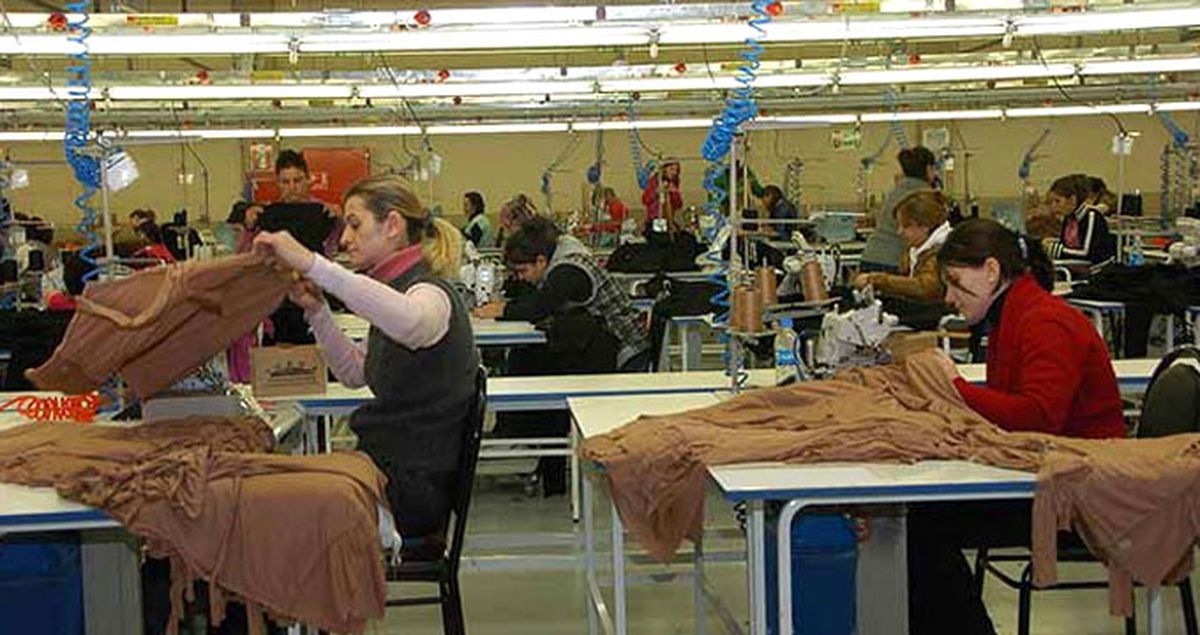 Son Dakika! TBMM'de Kabul Edildi! Asgari Ücret Bin 300 Liranın Altına Düşmeyecek