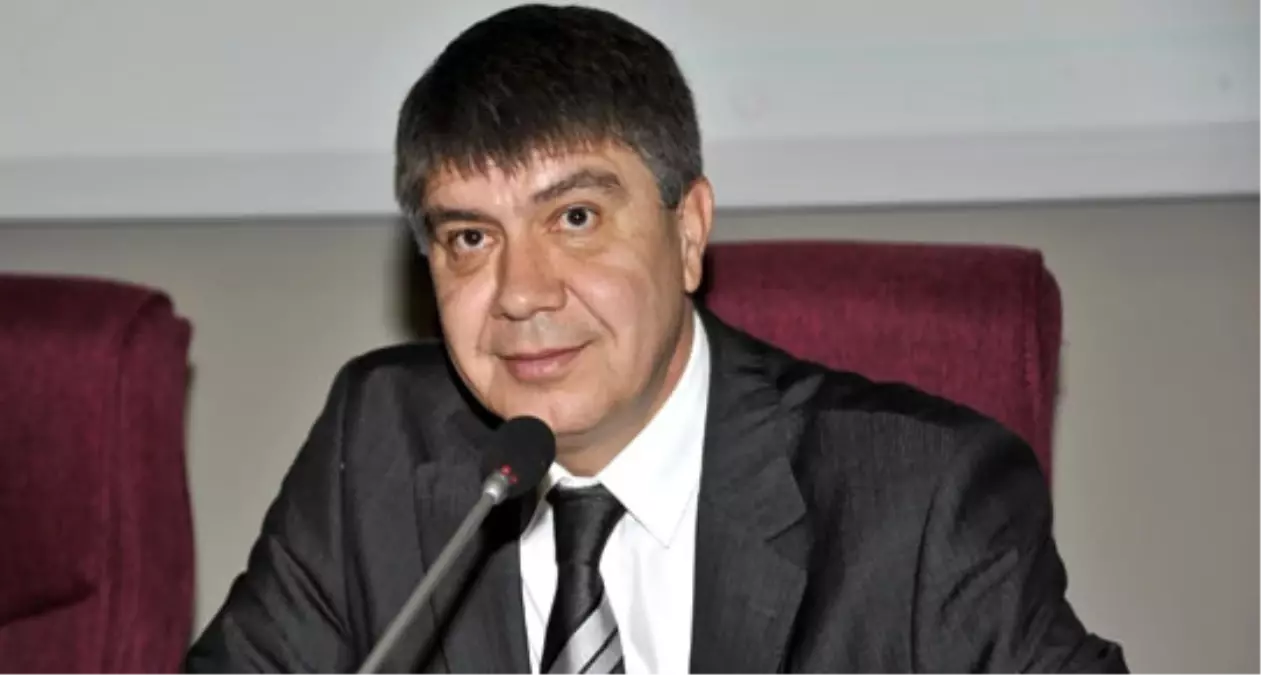 Turizm Sezonu Bitmesine Rağmen Antalya\'ya Günde 25-30 Bin Kişi Geliyor"