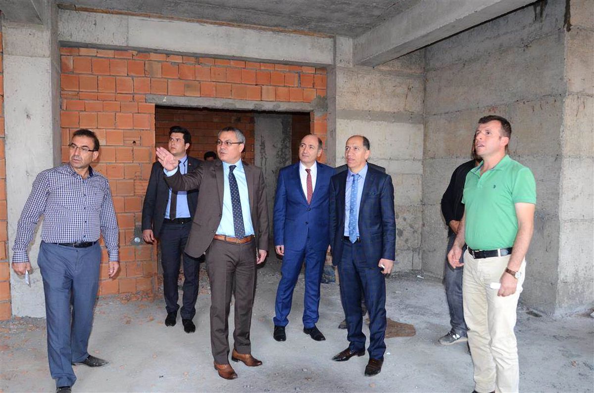 Vali Deniz, Eğitim Yatırımlarını İnceledi