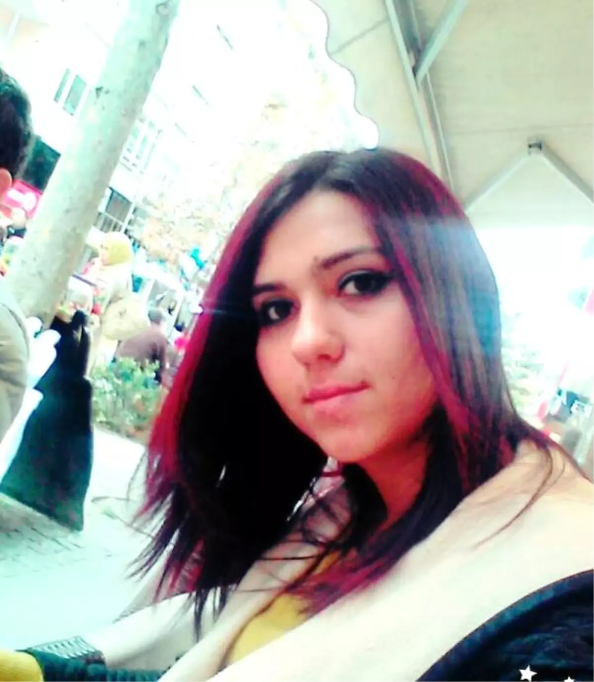 22 Yaşındaki Ümmühan\'dan Bir Haftadır Haber Yok