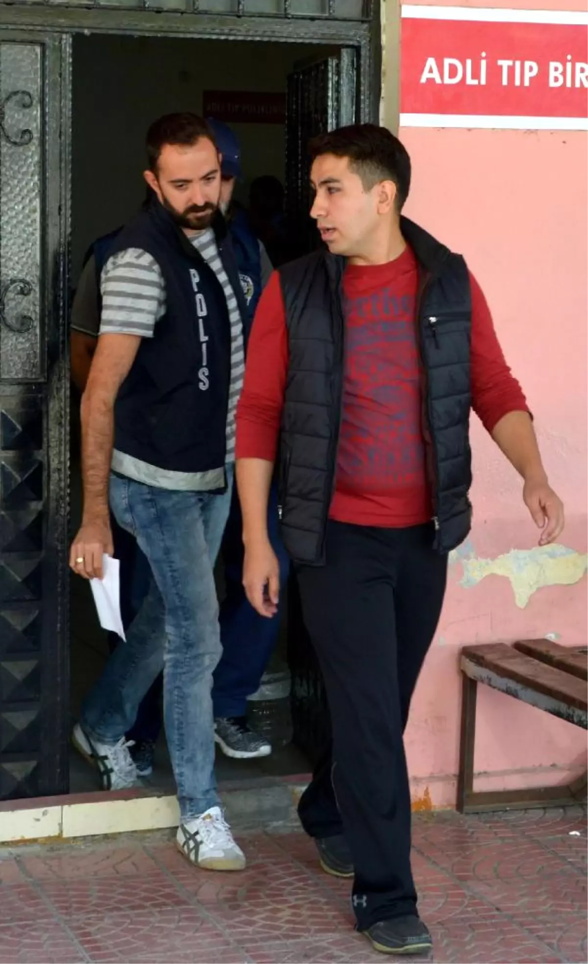 3\'üncü Ana Jet Üs Komutanlığı\'na 4\'üncü Dalga Fetö Operasyonu: 73 Gözaltı Kararı (3)