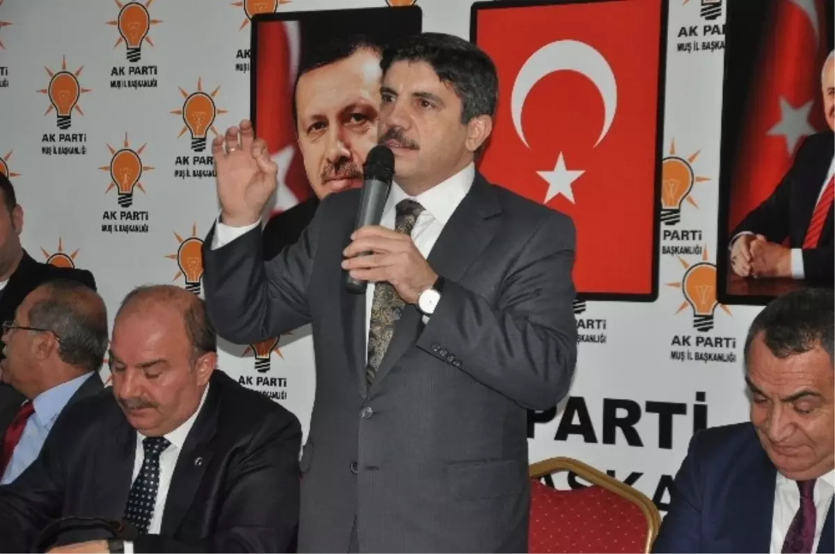 AK Parti Genel Başkan Yardımcısı Aktay, Muş\'ta