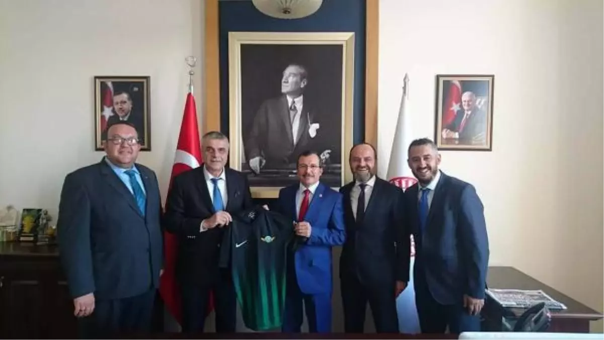 Akhisar Belediyespor\'dan Ankara Çıkarması