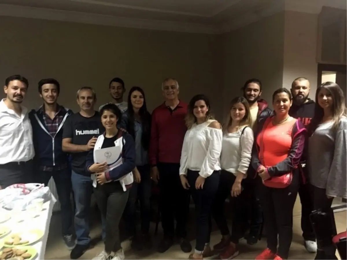 Aydın\'da Yüzme Hakemleri Bilgilendirildi