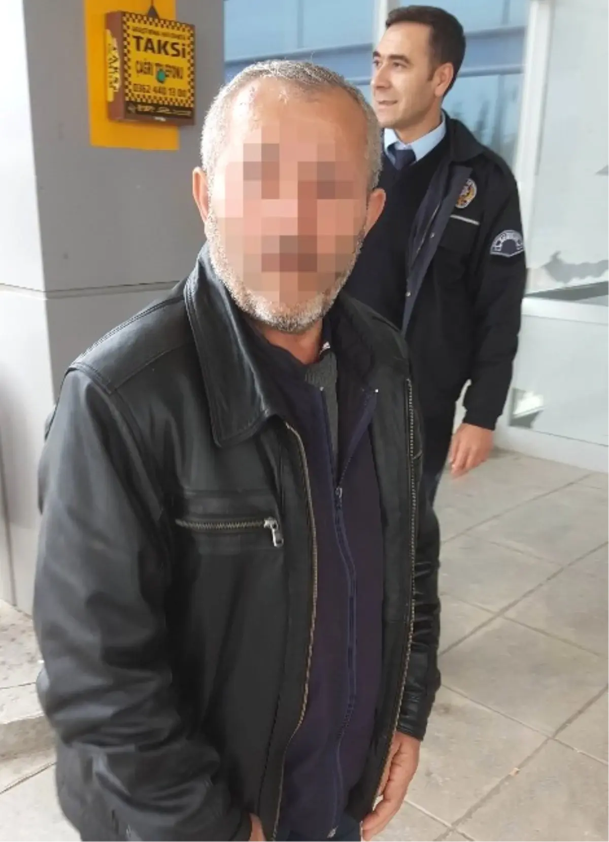 Bıçaklı Saldırıya Uğrayan Şahıs Ağır Yaralandı