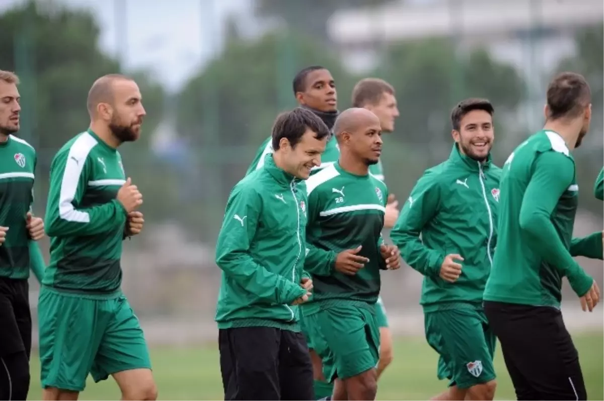 Bursaspor\'da Konyaspor Mesaisi Başladı