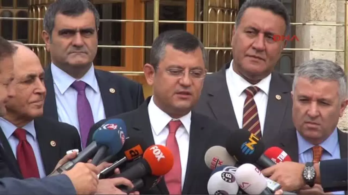 CHP\'li Özel; Cumhurbaşkanı\'nın \'Bana Kul Hakkıyla Gelmeyin\' Yazan Kutsal Kitabı Okuması Lazım 2